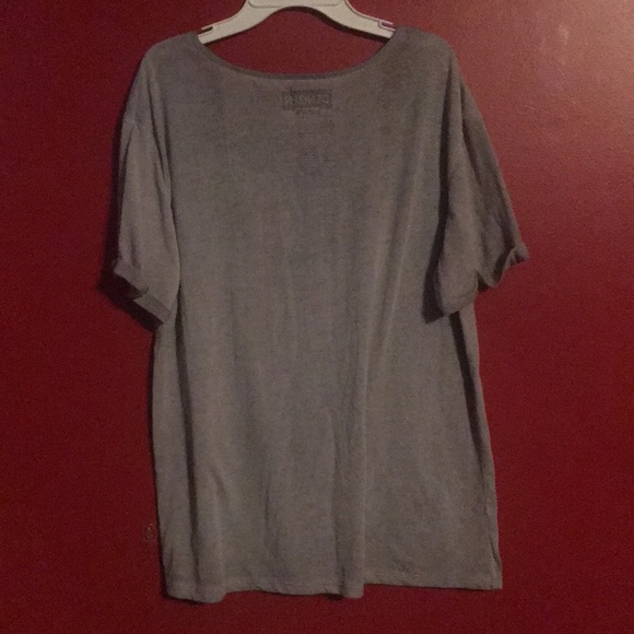 SOLD- Bon Jovi tee - Picture 3 of 3